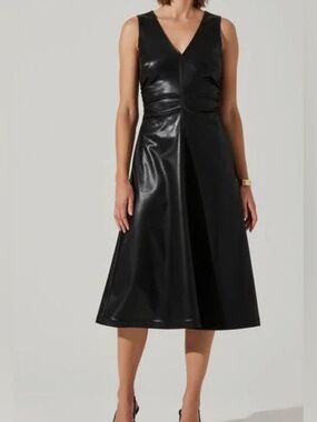 Astr Sleek Black Faux Leather V-Neck Midi Dress